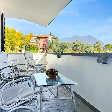 Appartamento Jessica Con Piscina Privata Manerba del Garda Eksteriør bilde